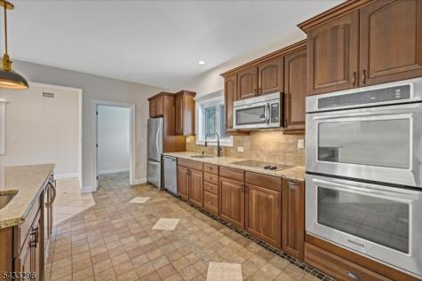 58 W Lake Shore Drive Rockaway NJ 07866