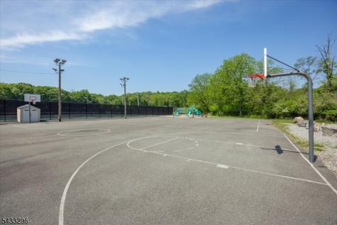 58 W Lake Shore Drive Rockaway NJ 07866