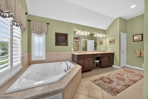 16 Saint Andrews Court Mount Olive NJ 07836