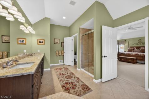 16 Saint Andrews Court Mount Olive NJ 07836