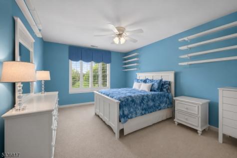 16 Saint Andrews Court Mount Olive NJ 07836