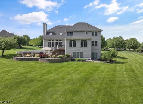 16 Saint Andrews Court Mount Olive NJ 07836