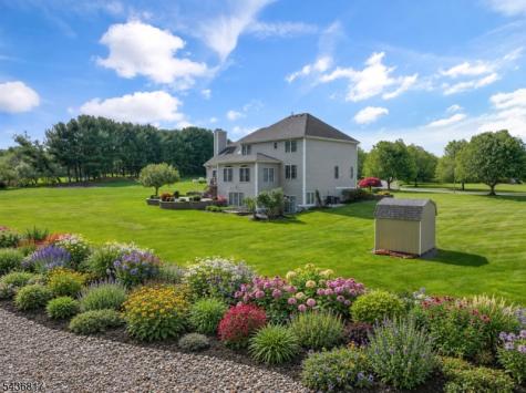 16 Saint Andrews Court Mount Olive NJ 07836