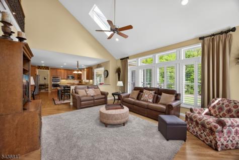 16 Saint Andrews Court Mount Olive NJ 07836