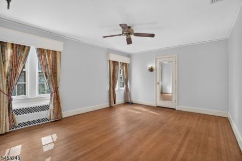 425 Ridgewood Avenue Glen Ridge Boro NJ 07028