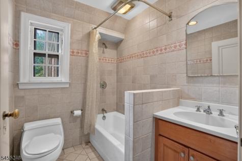 425 Ridgewood Avenue Glen Ridge Boro NJ 07028