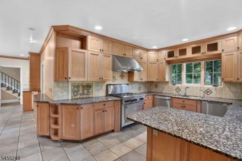 425 Ridgewood Avenue Glen Ridge Boro NJ 07028