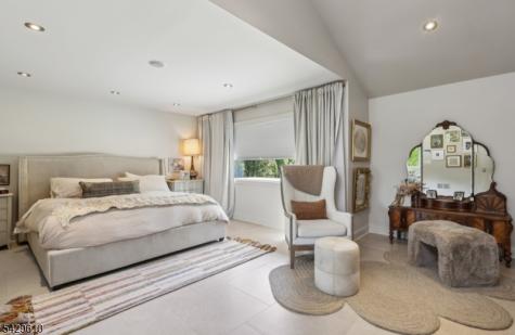 15 Laurie Court Scotch Plains NJ 07076