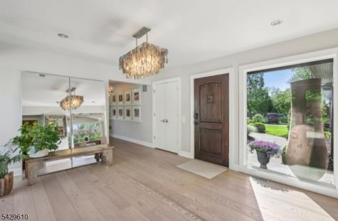 15 Laurie Court Scotch Plains NJ 07076