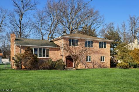 372 Willow Way Clark NJ 07066
