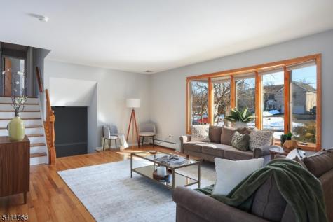372 Willow Way Clark NJ 07066