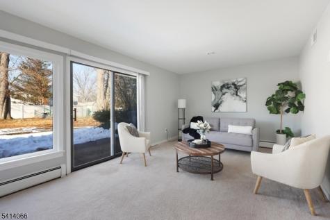 372 Willow Way Clark NJ 07066