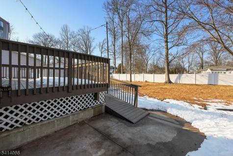 372 Willow Way Clark NJ 07066