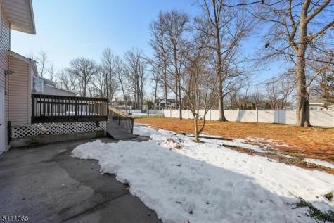 372 Willow Way Clark NJ 07066