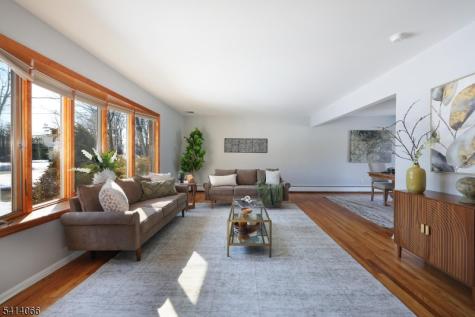 372 Willow Way Clark NJ 07066
