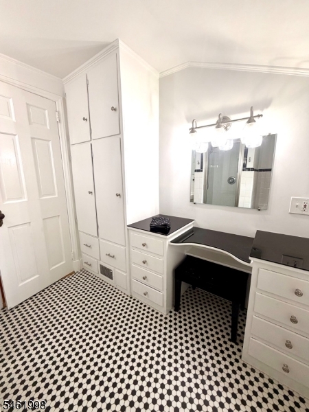 206 Delacy Drive North Plainfield NJ 07060