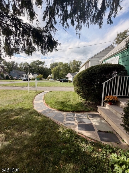 206 Delacy Drive North Plainfield NJ 07060