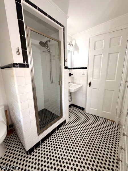 206 Delacy Drive North Plainfield NJ 07060