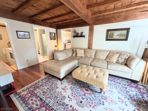 60 Plotts Road Hampton NJ 07860