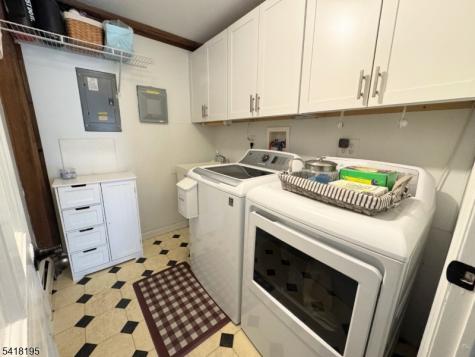 60 Plotts Road Hampton NJ 07860