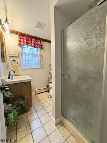 60 Plotts Road Hampton NJ 07860