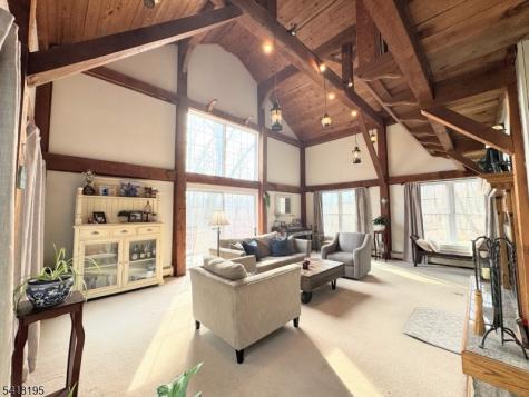60 Plotts Road Hampton NJ 07860