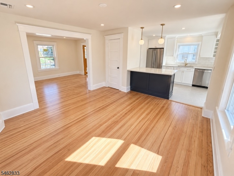 164 E High Street Somerville NJ 08876
