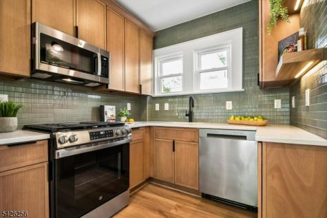 84 Lawrence Avenue West Orange NJ 07052