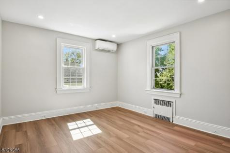 84 Lawrence Avenue West Orange NJ 07052