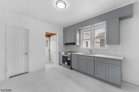 175 Duer Street North Plainfield NJ 07060