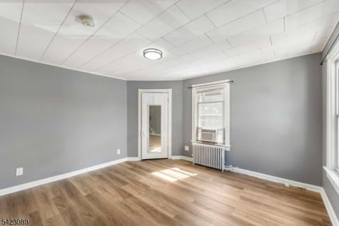 175 Duer Street North Plainfield NJ 07060