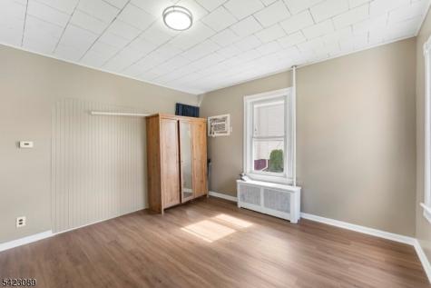175 Duer Street North Plainfield NJ 07060