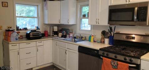 26 Vannatta Street Washington NJ 07882