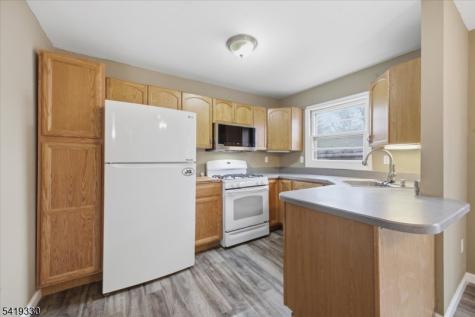 131 De Hart Street Lincoln Park NJ 07035