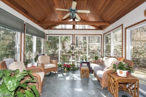 60 Highland Road Bloomingdale NJ 07403