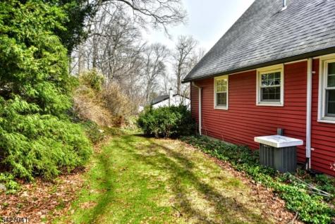 60 Highland Road Bloomingdale NJ 07403