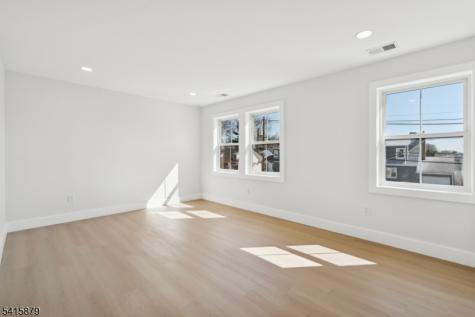 662 Summit Road Union NJ 07083