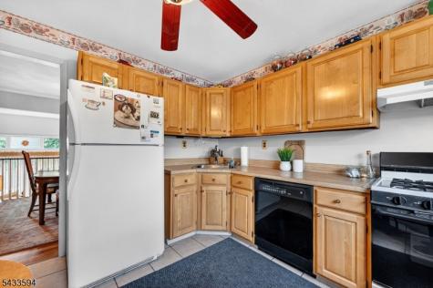 203 Brookside Lane Hillsborough NJ 08844