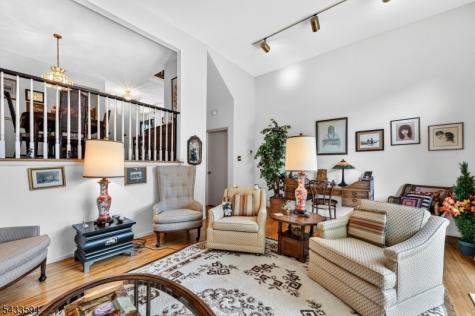 203 Brookside Lane Hillsborough NJ 08844