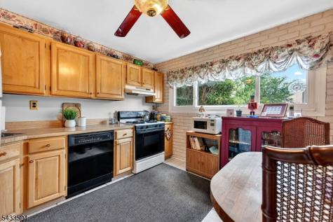 203 Brookside Lane Hillsborough NJ 08844