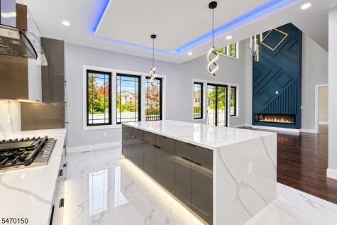 42 Milton Avenue Edison NJ 08820