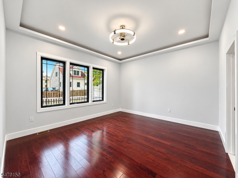 42 Milton Avenue Edison NJ 08820