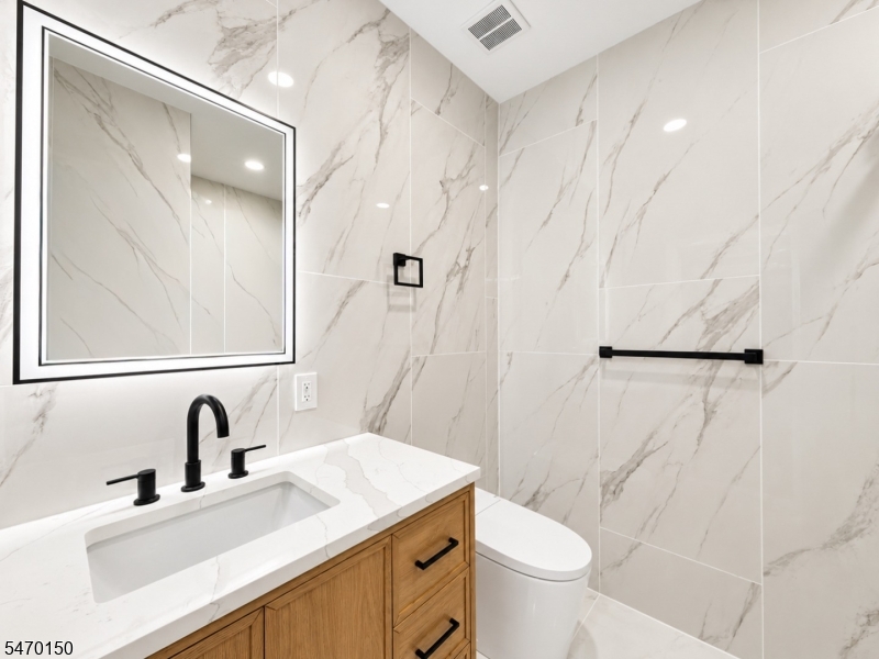 42 Milton Avenue Edison NJ 08820
