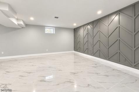 42 Milton Avenue Edison NJ 08820