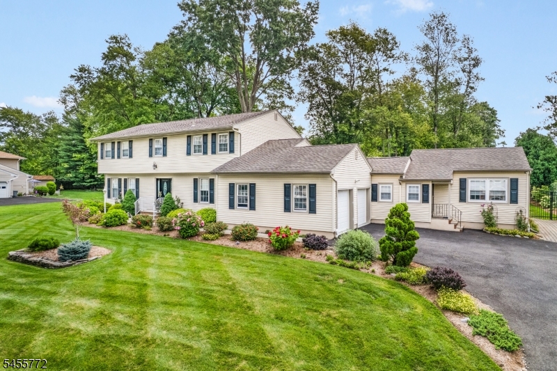 6 Selmar Terrace East Hanover NJ 07936