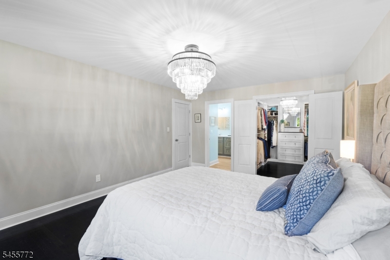 6 Selmar Terrace East Hanover NJ 07936