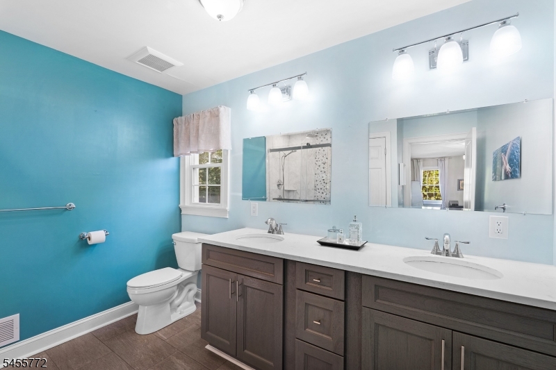 6 Selmar Terrace East Hanover NJ 07936