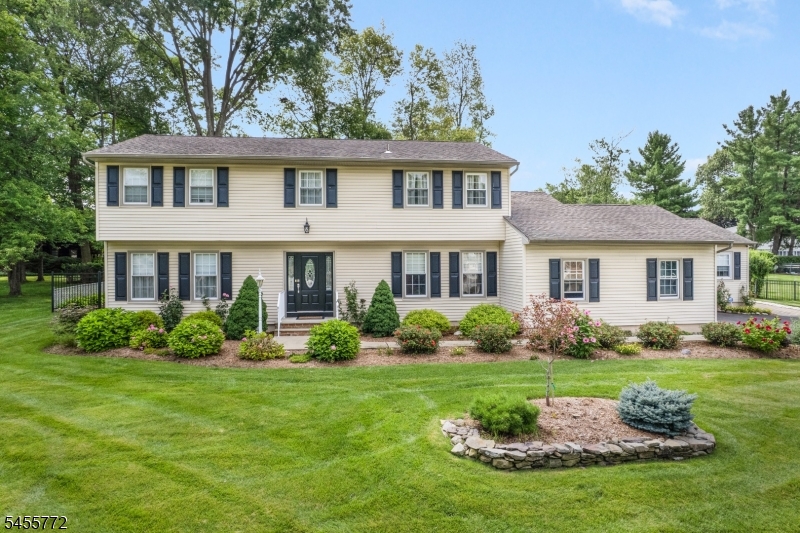 6 Selmar Terrace East Hanover NJ 07936