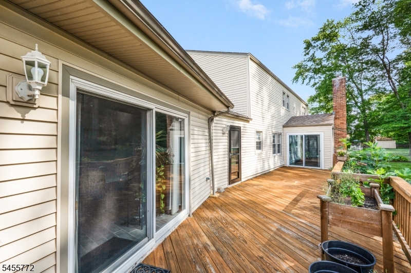 6 Selmar Terrace East Hanover NJ 07936