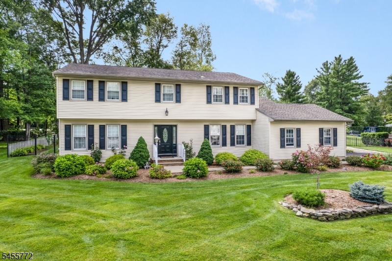 6 Selmar Terrace East Hanover NJ 07936